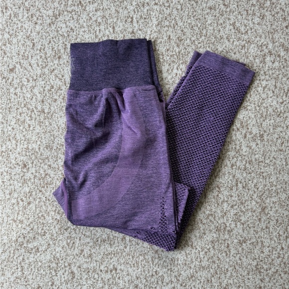 5/$25 PINK Purple Seamless Contour Leggings - Picture 1 of 4